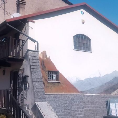 Villa Casa Del Rustico, Indipendente Vista Sacra Con Dipinto Caprie Exterior foto