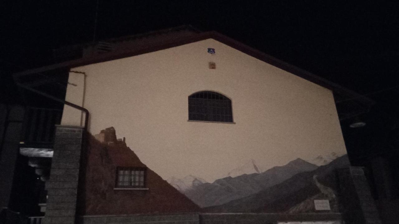 Villa Casa Del Rustico, Indipendente Vista Sacra Con Dipinto Caprie Exterior foto